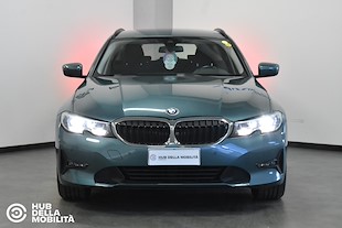 BMW 320d 48V xDrive Touring Business Advantage